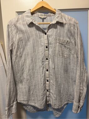 Lucky Brand women’s Lightweight Striped Button-Down Shirt - White & Black
